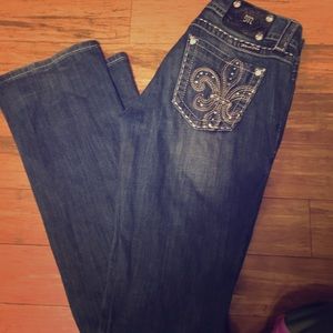Women’s Miss Me jeans